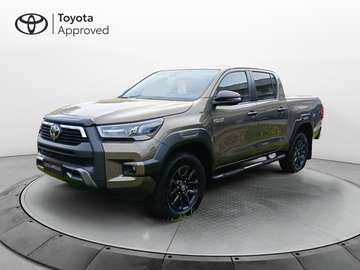 2.8 D A/T 4WD 4 porte Double Cab Invincible