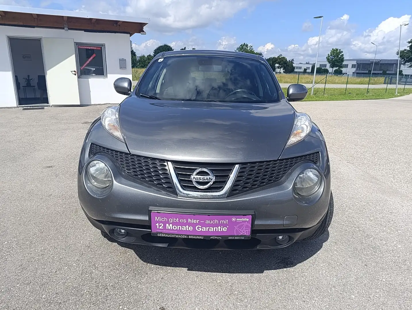 Nissan Juke 1,6 DIG-T Tekna Aut. Grau - 1