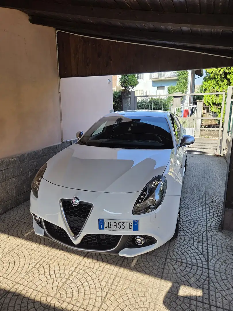 Alfa Romeo Giulietta 1.6 jtdm Super 120cv my19 - 1