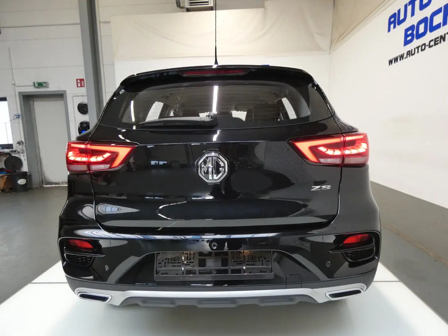 MG ZS 1.0T*Automatik*Klimaaut*Leder*Apple CarPlay Schwarz - 2