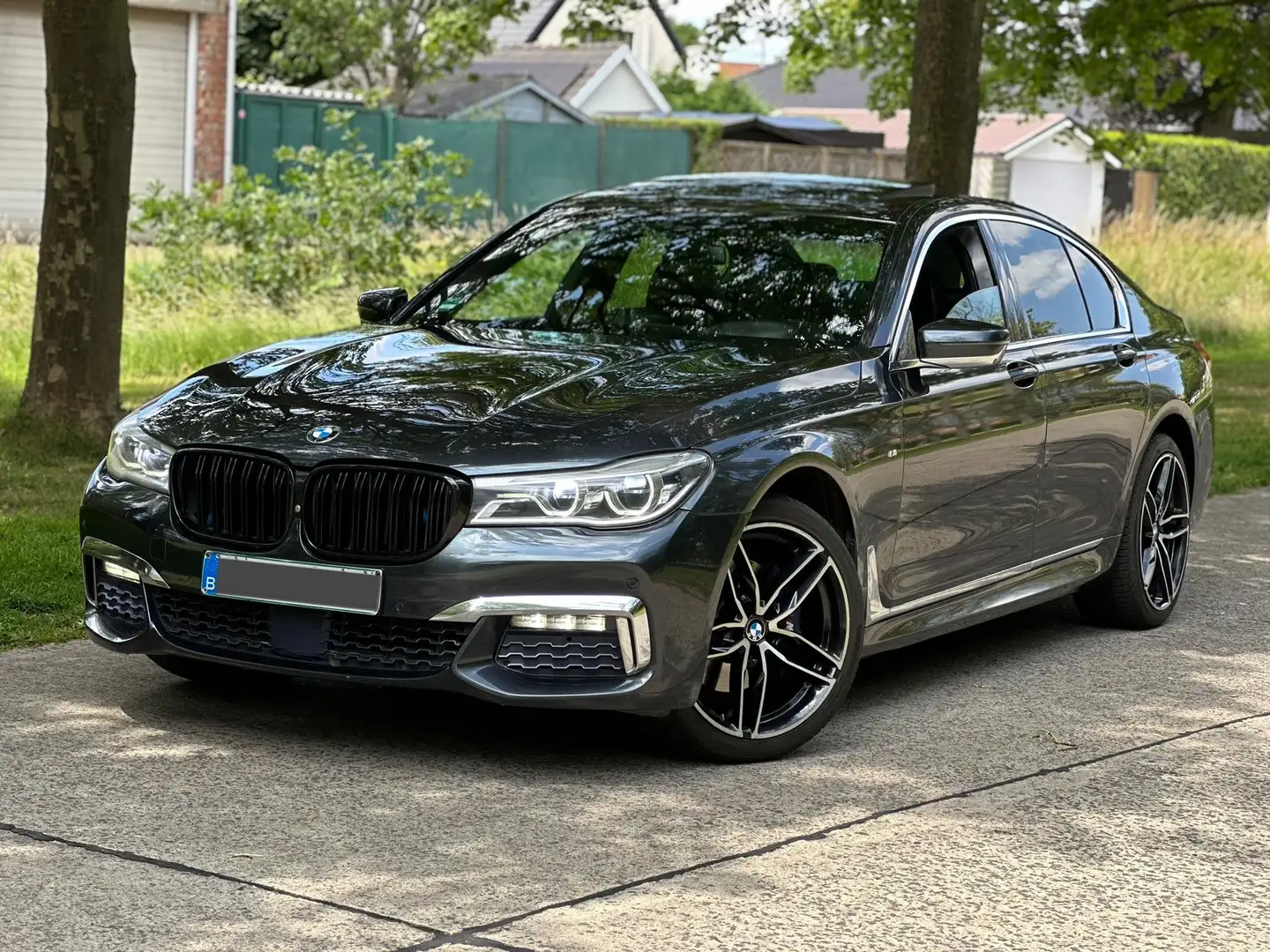 BMW 730 730D-M-Pakket - 1