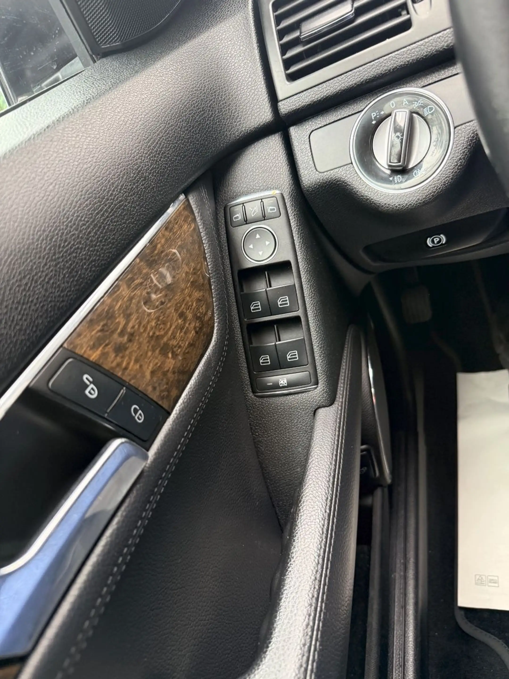 Mercedes-Benz C 350 CGI Limo.,Leder,Xenon,PDC,e.GSD — photo 13