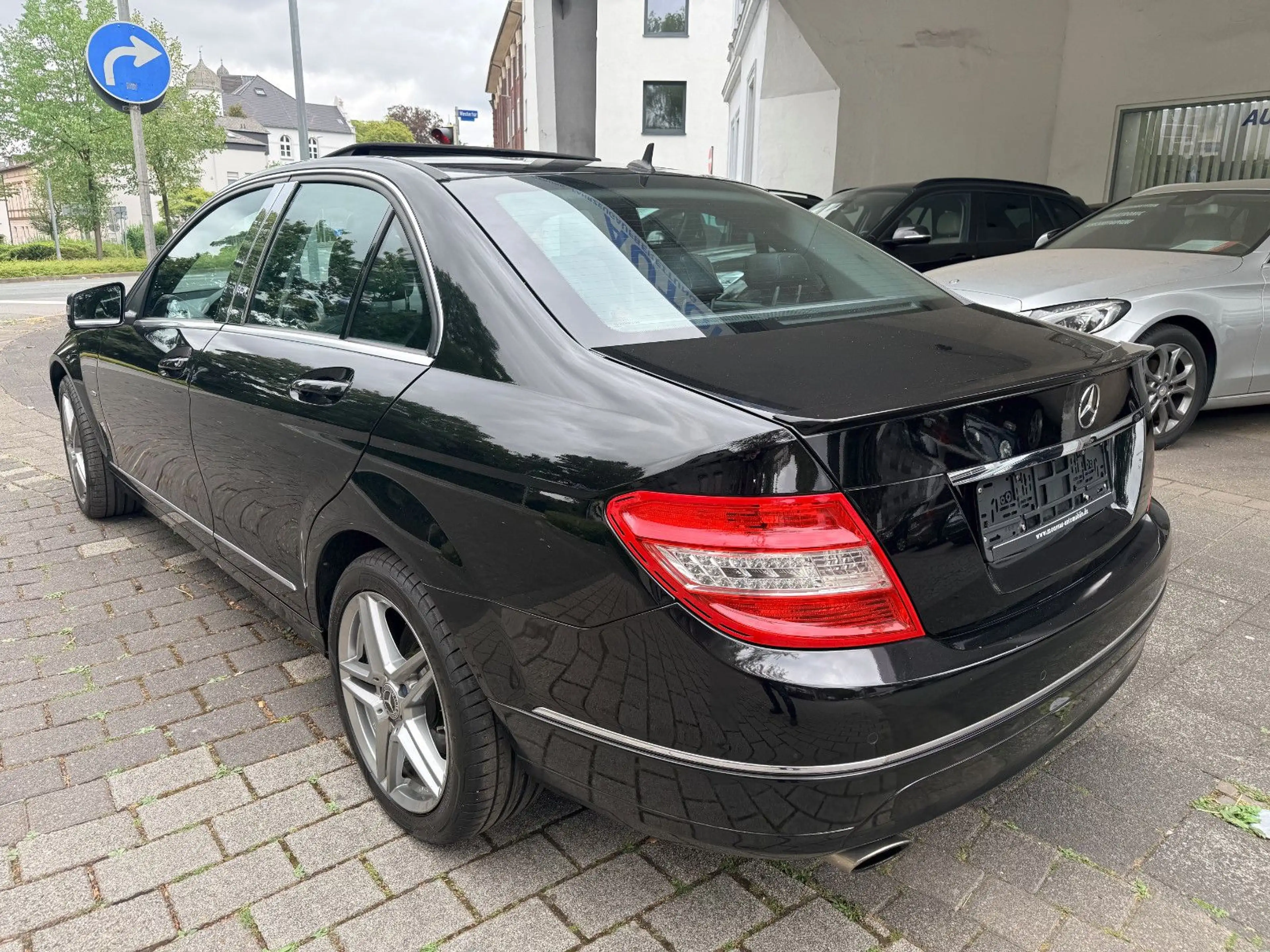 Mercedes-Benz C 350 CGI Limo.,Leder,Xenon,PDC,e.GSD — photo 5