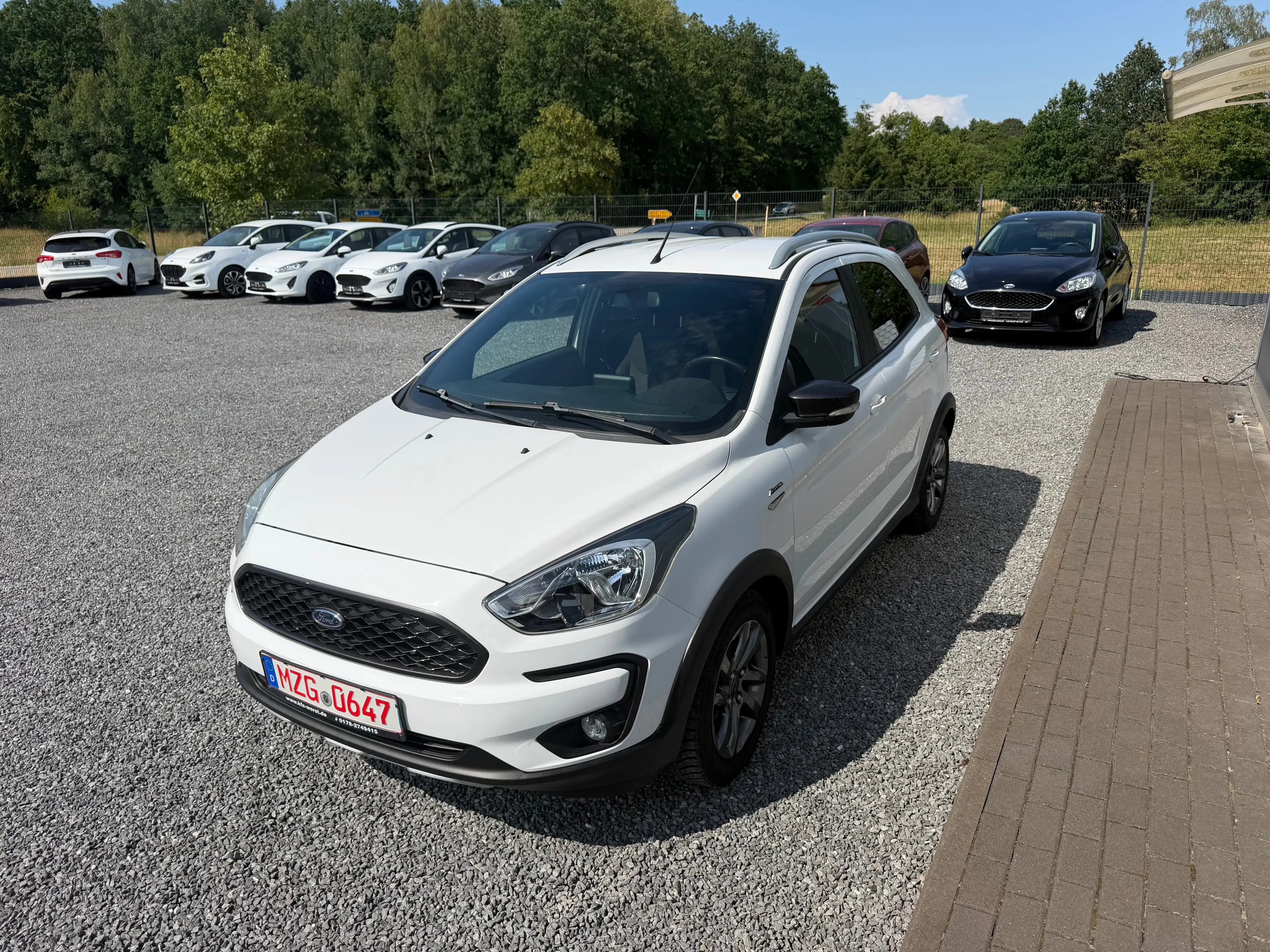 Ford Ka/Ka+ Active-Winterpaket-Einparkhilfe-Garantie — photo 6