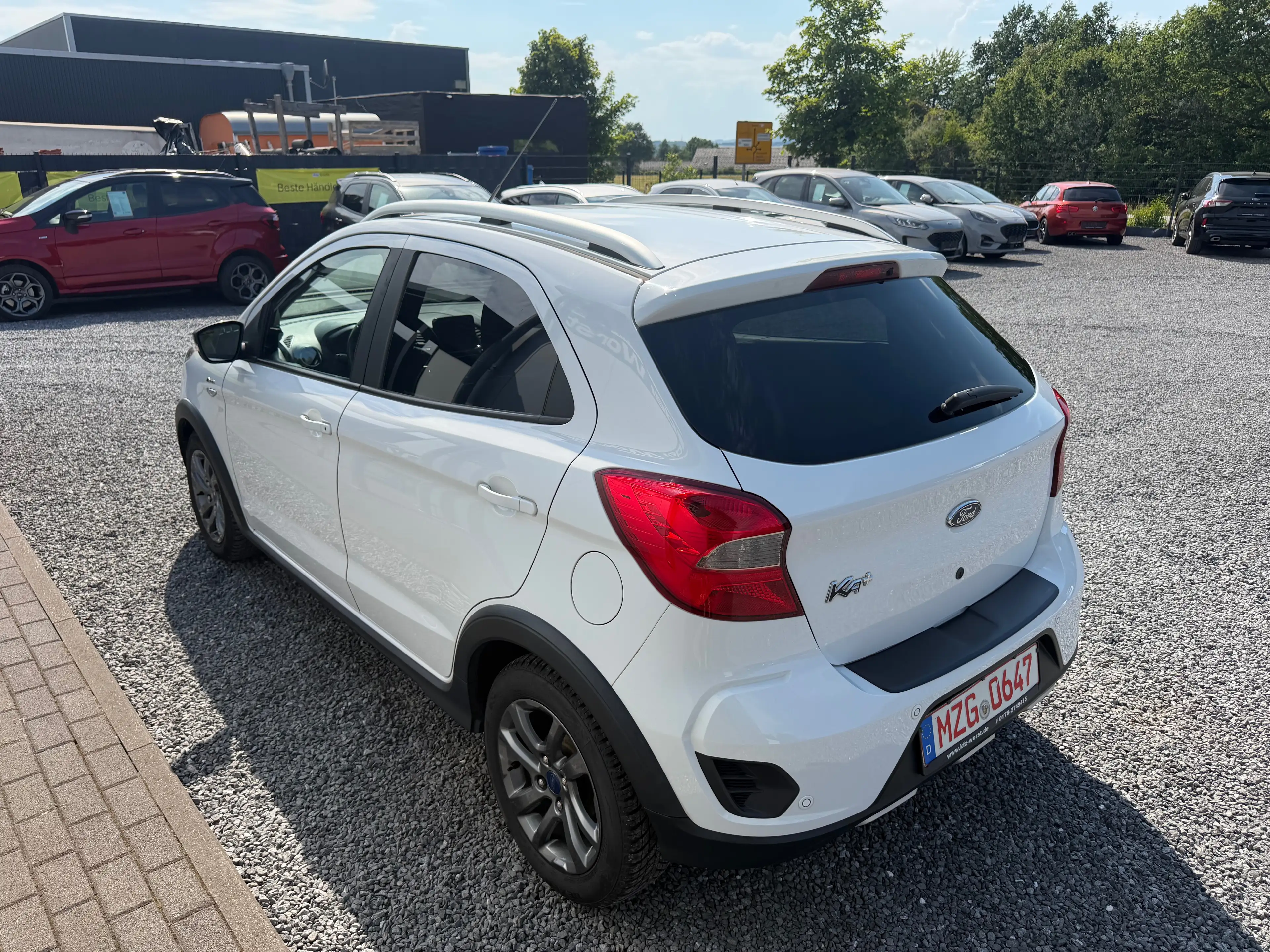 Ford Ka/Ka+ Active-Winterpaket-Einparkhilfe-Garantie — photo 5