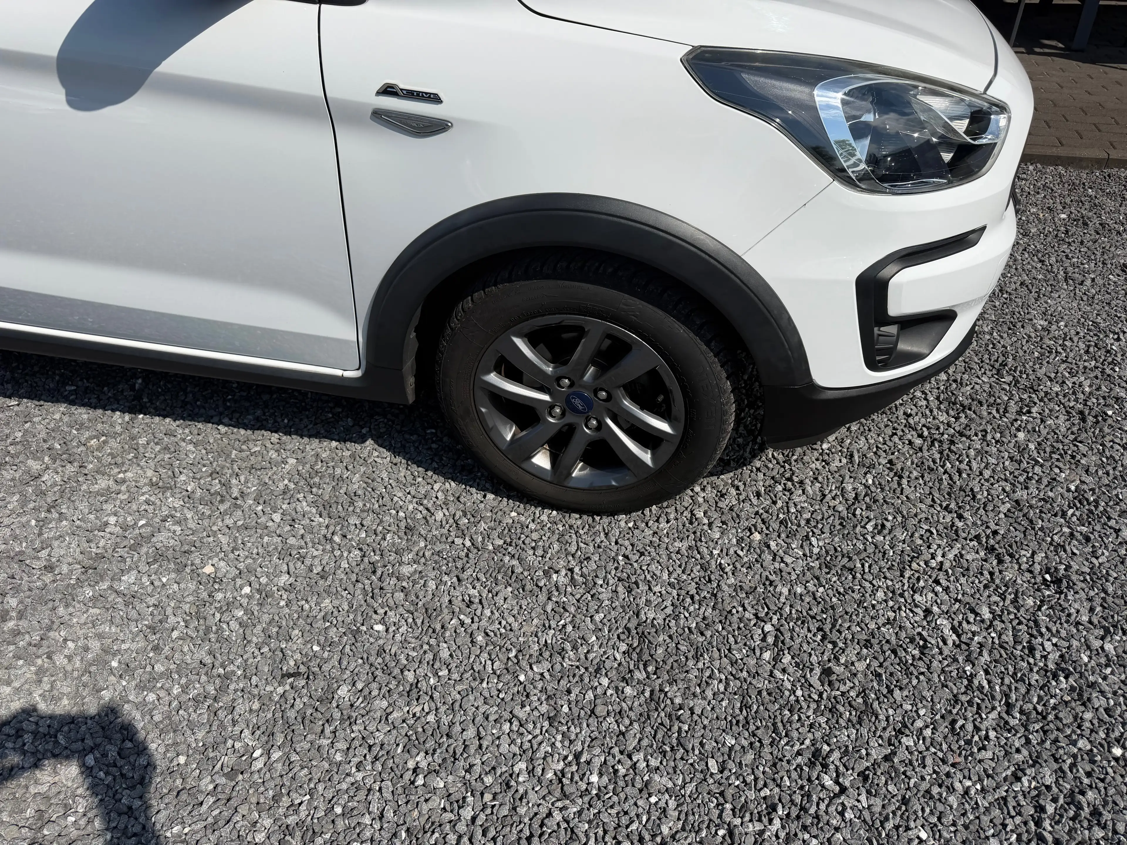 Ford Ka/Ka+ Active-Winterpaket-Einparkhilfe-Garantie — photo 2