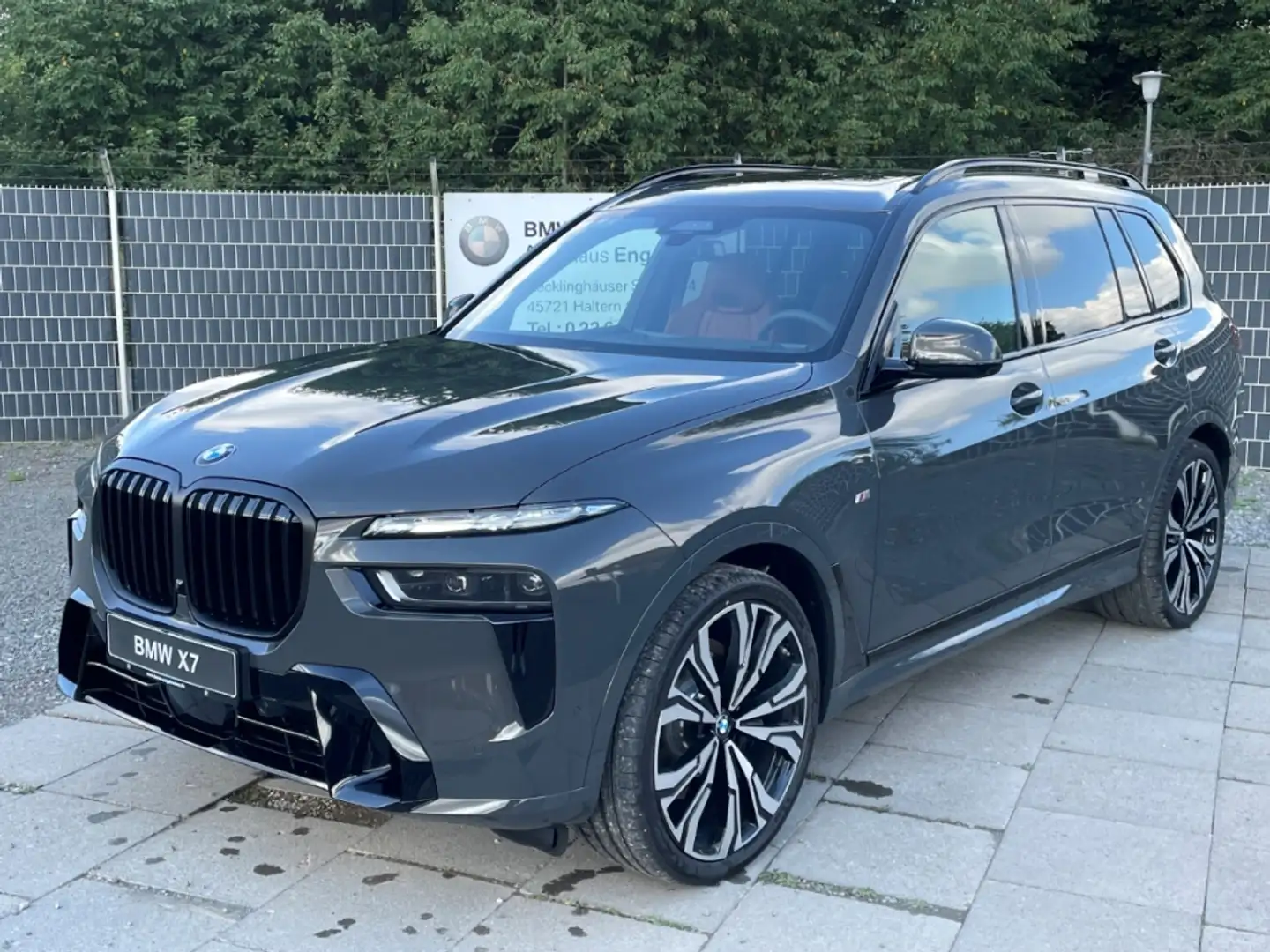 BMW X7 xDrive 40d M Sport LM 23'' Standheiz.Driv.Pro! Grau - 1