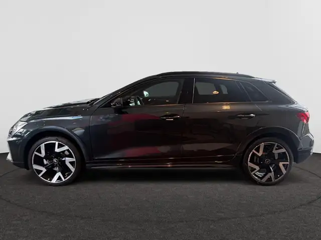 Audi A3 view 16