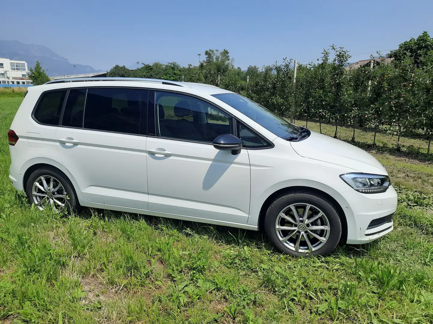 Volkswagen Touran 2.0TDI 150cv DSG IQ.DRIVE 7posti - 2