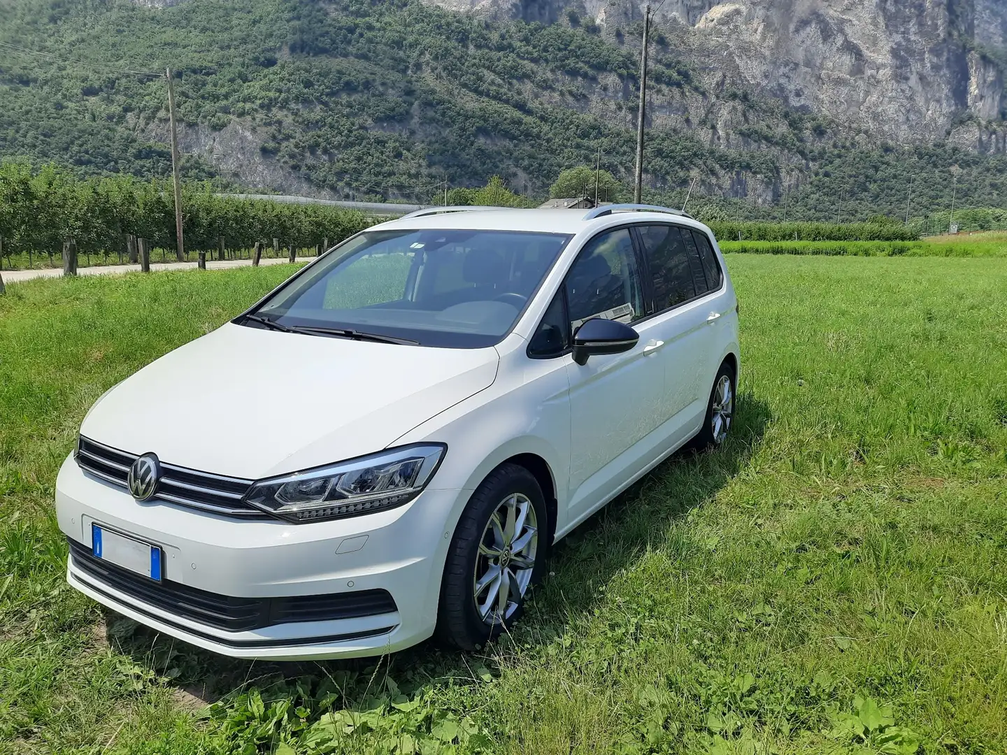 Volkswagen Touran 2.0TDI 150cv DSG IQ.DRIVE 7posti - 1