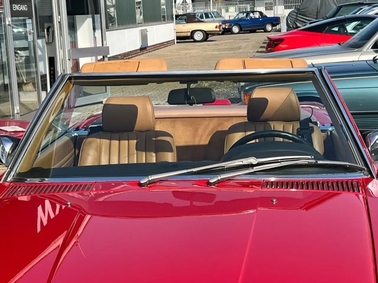 Mercedes-Benz SL 560 Signalrot / Leder Dattel, foto 6