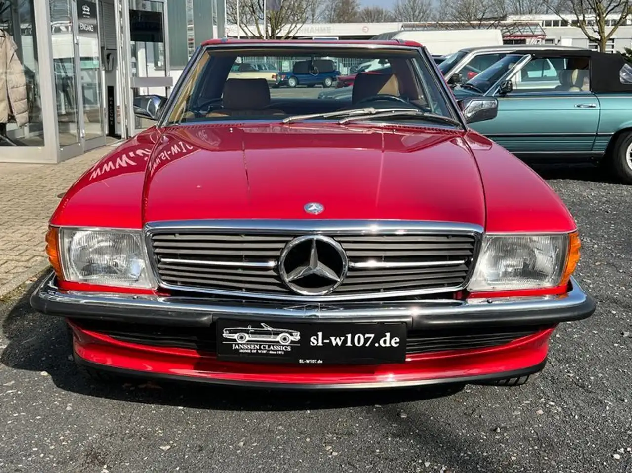 Mercedes-Benz SL 560 Signalrot / Leder Dattel, foto 11