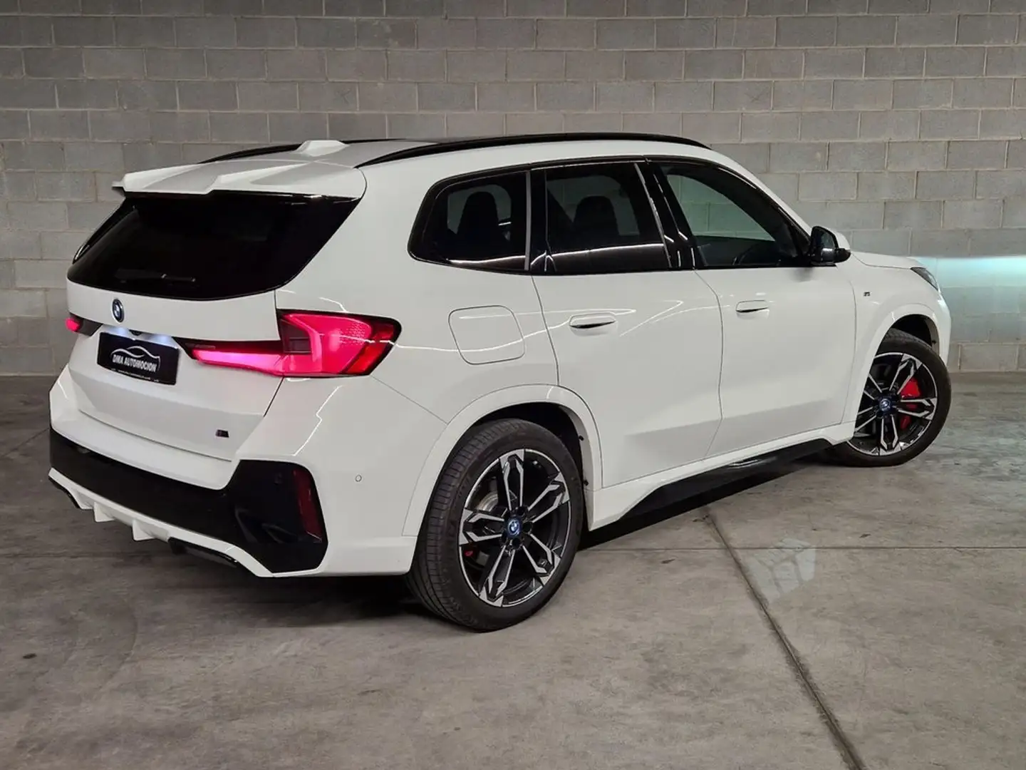 BMW X1 xDrive30e Wit - 2