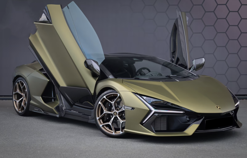 Lamborghini Revuelto - foto 1