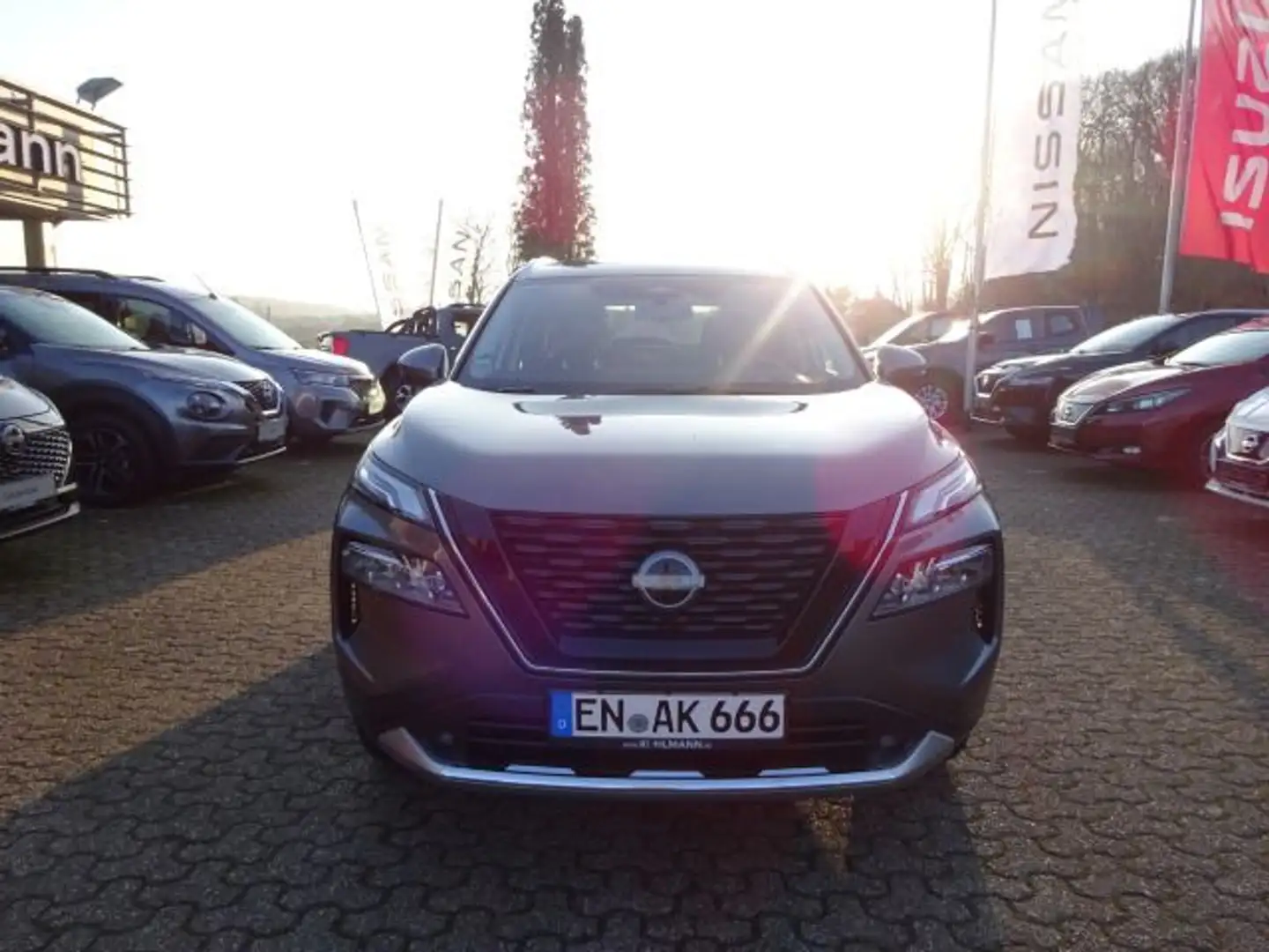 Nissan X-Trail Tekna+ e-Power 4x4 e-4orce Leder Head-Up Grau - 2