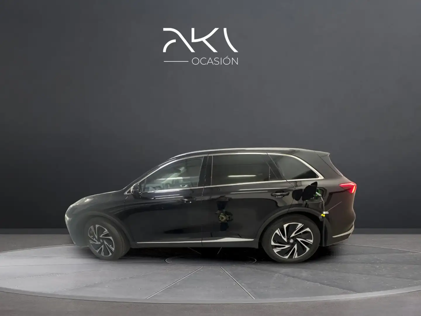 MG S6 Luxury 77kWh Negro - 2