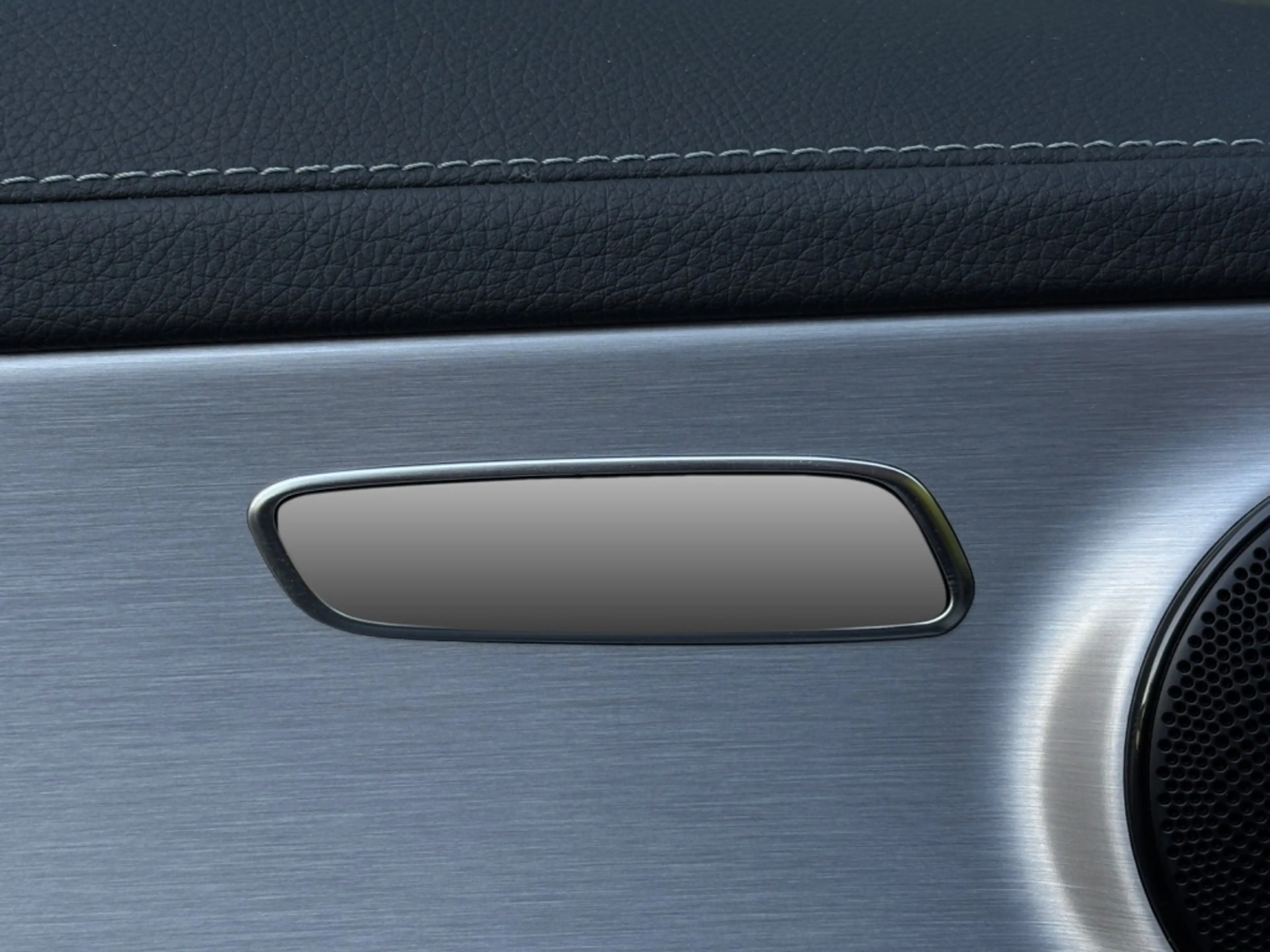 Mercedes-Benz C 180 Coupé AMG|MBUX|SHZ|TEMP|KEYL|LED|KLIMA — photo 14