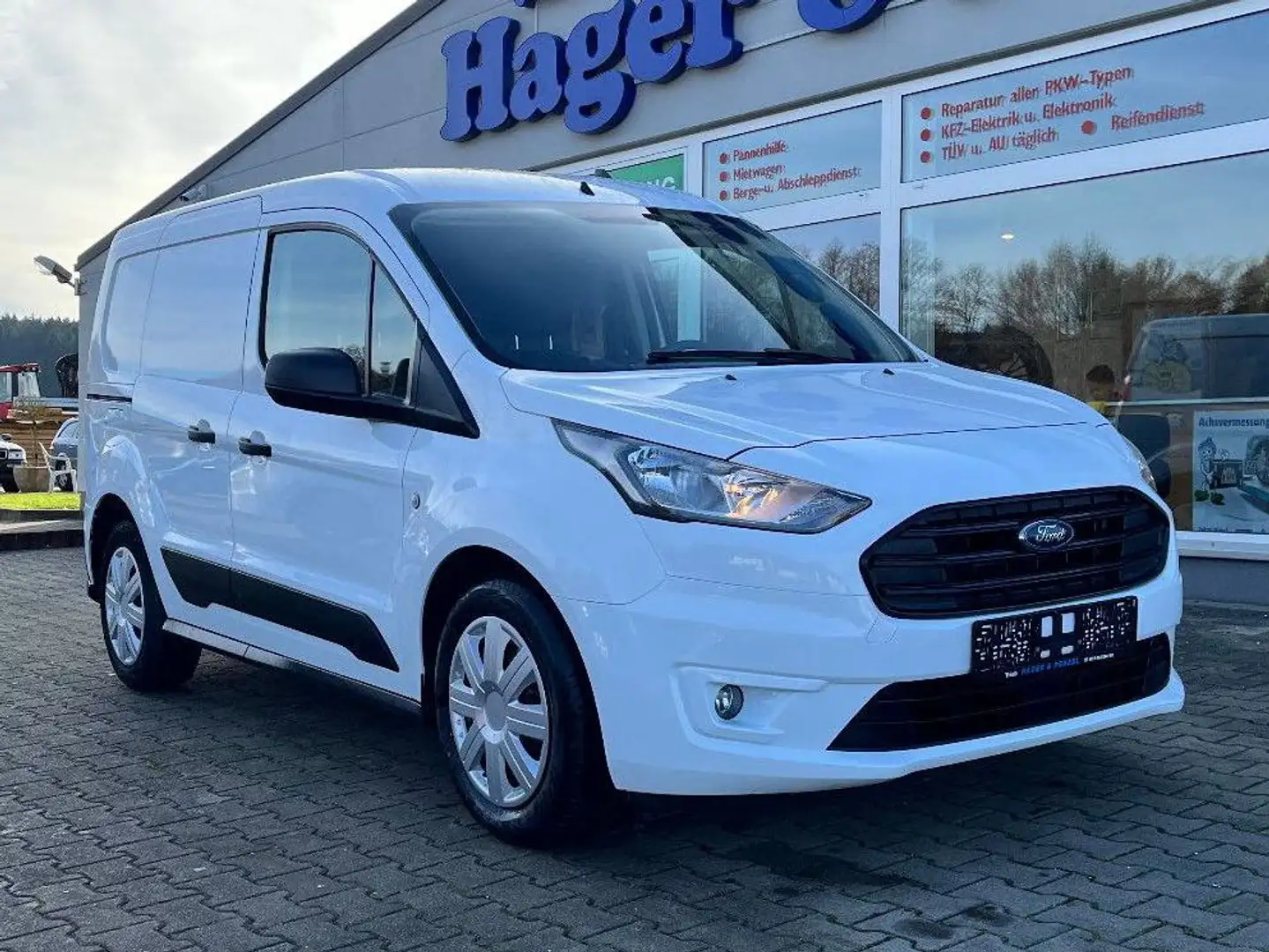 Ford Transit Connect Weiß - 1