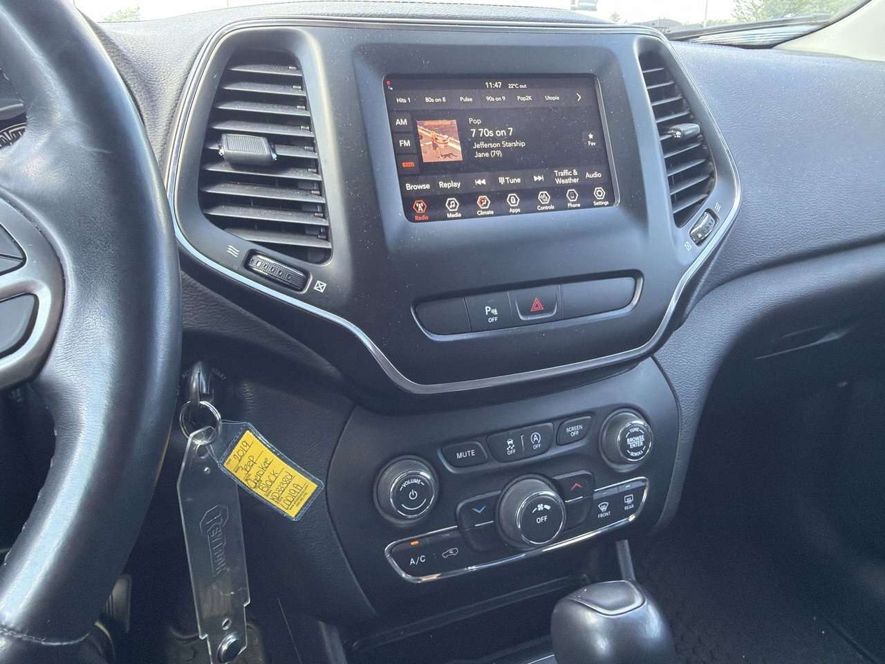 used 2019 Jeep Cherokee car, priced at $12,495