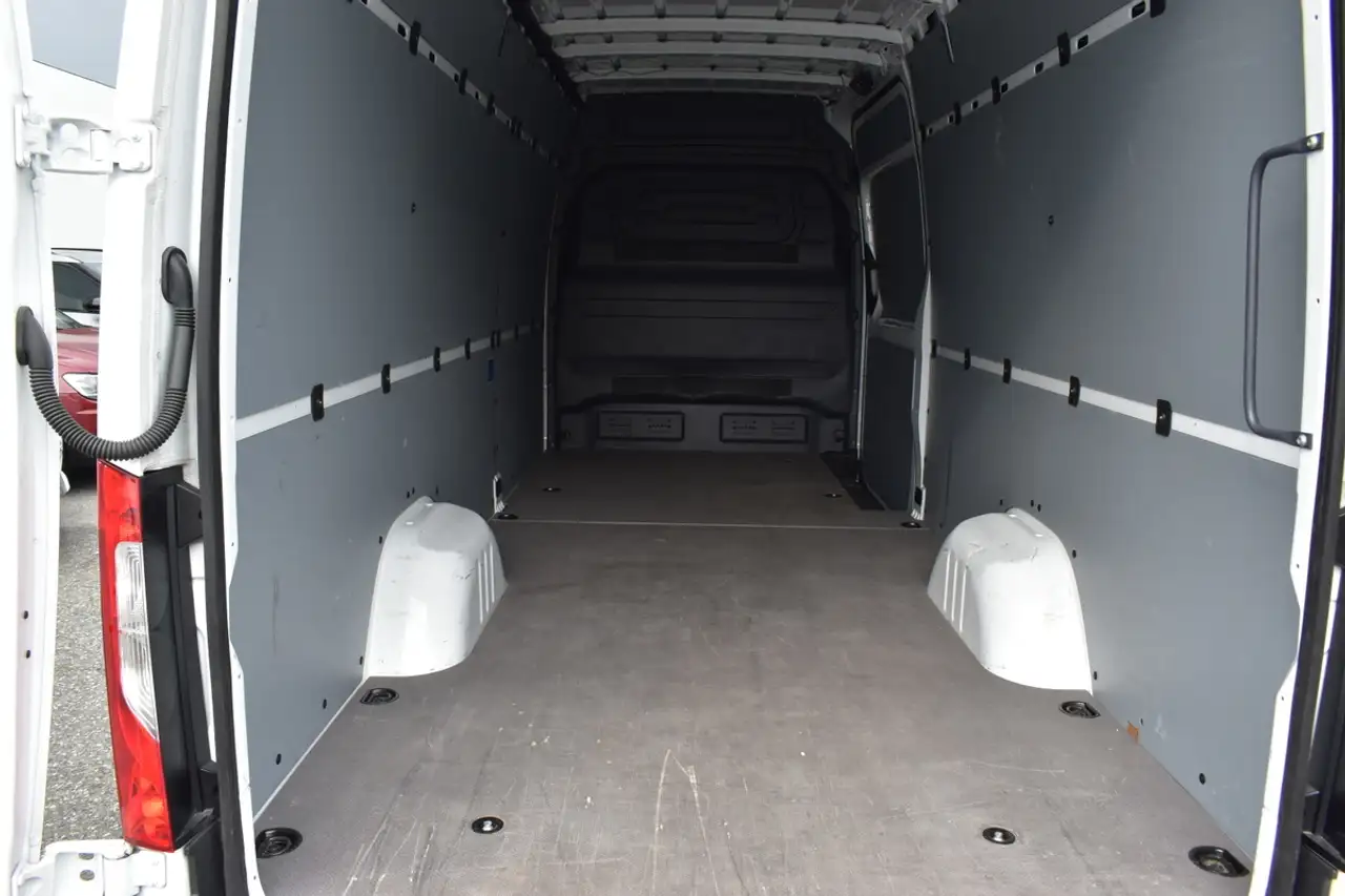 Mercedes-Benz Sprinter снимка Mercedes-Benz Sprinter