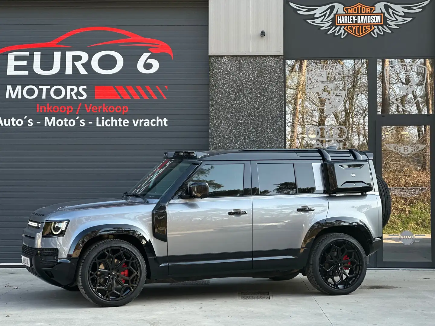 Land Rover Defender 2.0 Turbo P300 HSE Automaat Gris - 1