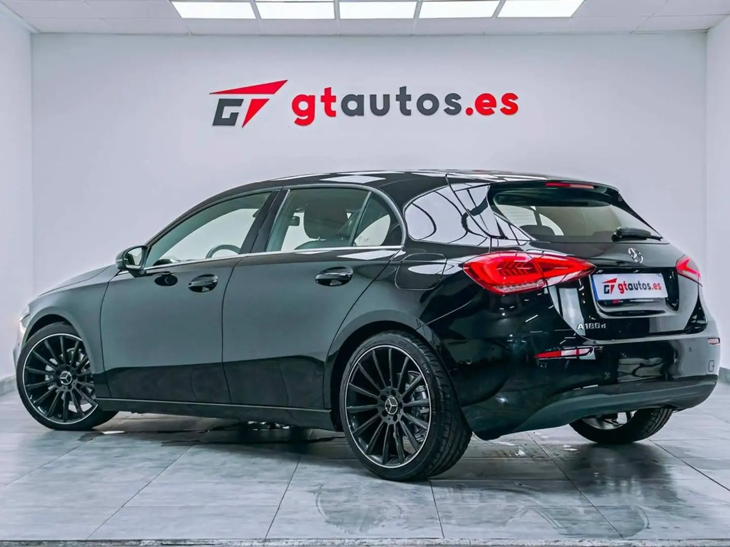 Mercedes-Benz A 180 Business Solution 116CV Negro - 2