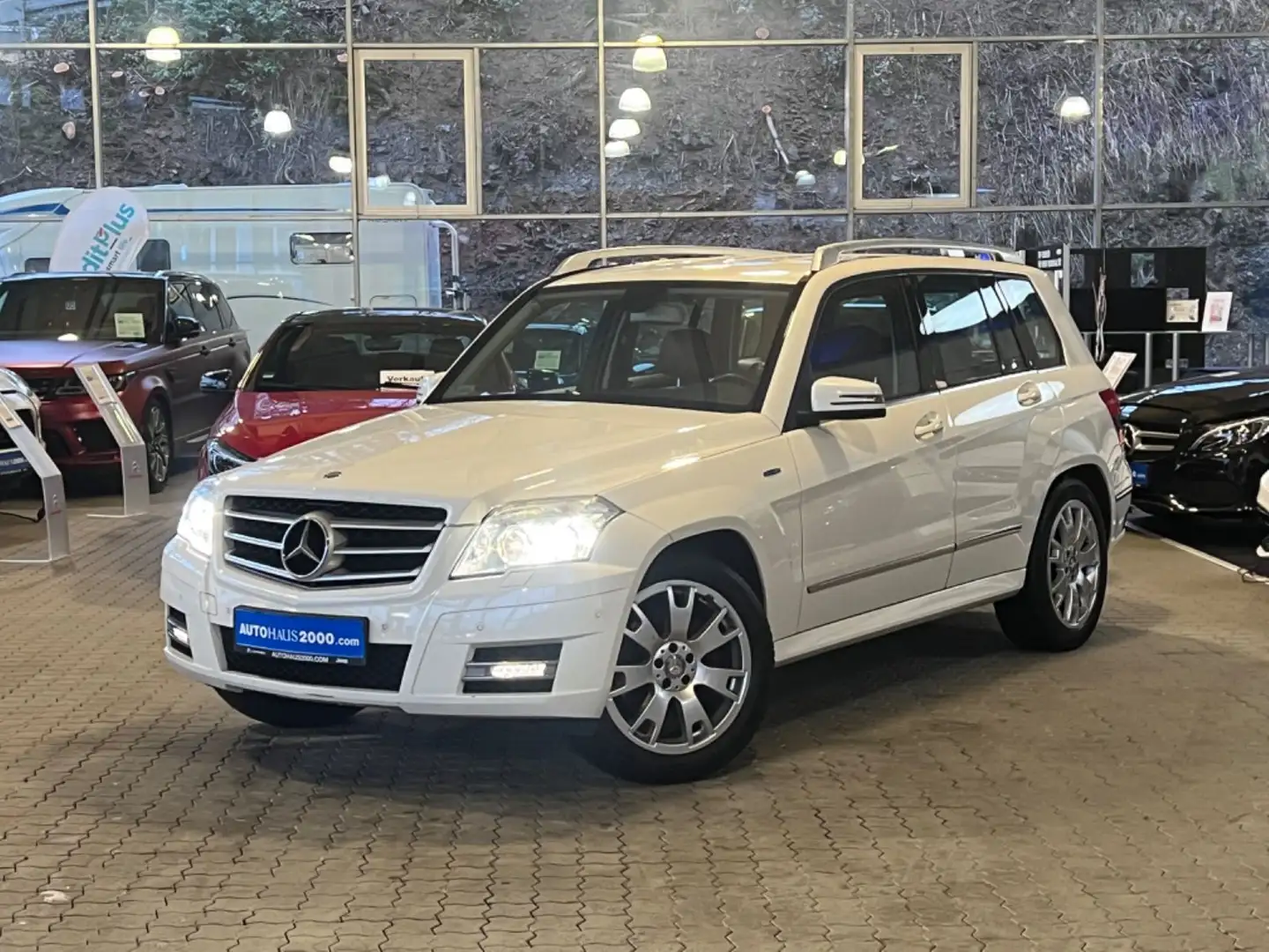 Mercedes-Benz GLK 200 CDI 7G/SPORT-PAKET/19"/BI-XENON/NAVI Beyaz - 1