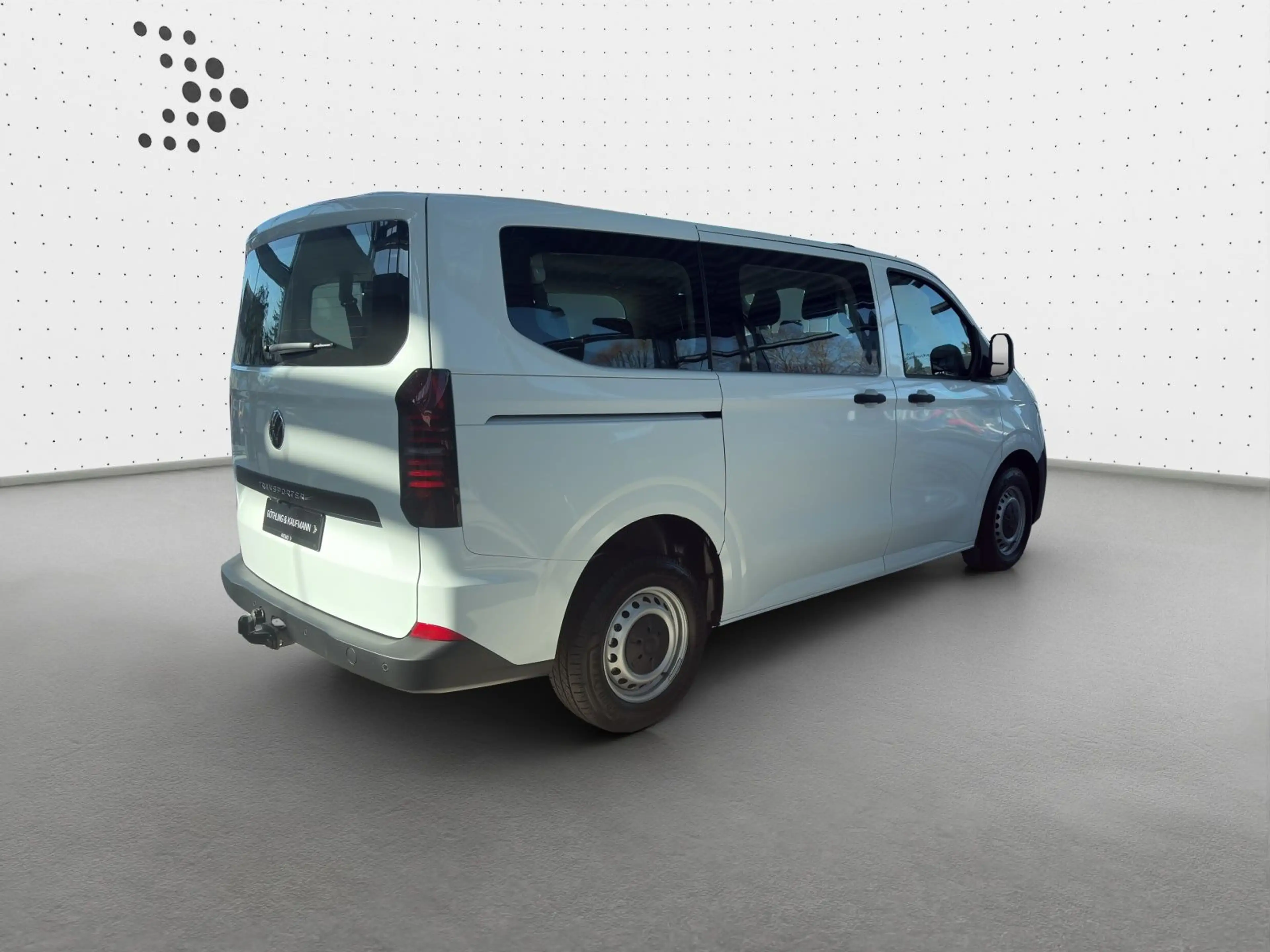 Volkswagen T7 Kombi 2,0 l 110 kW TDI 8-Gan g Automatik Rads — photo 2