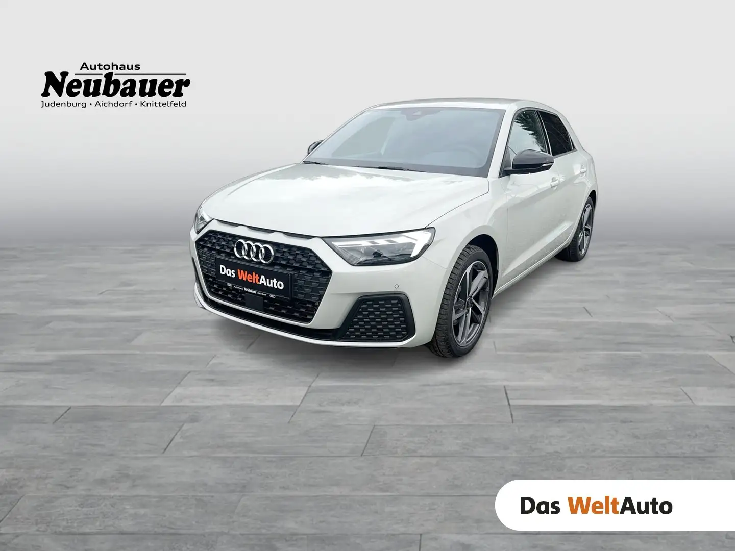 Audi A1 30 TFSI intense Silber - 1