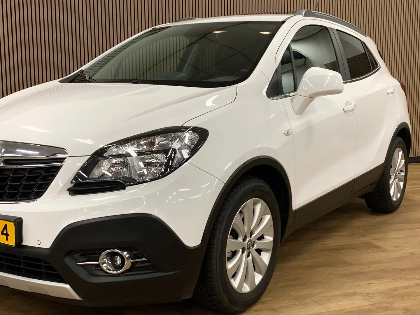 Opel Mokka 1.4 T Cosmo|111000KM|Opendak|Navigatie|Camera| Wit - 2