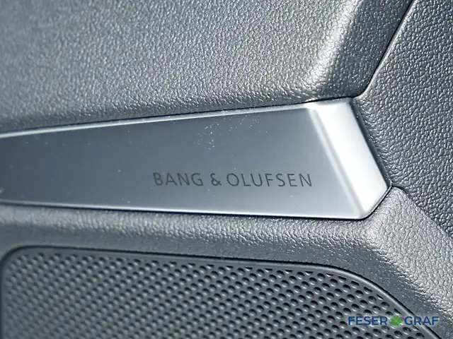 Audi S3 view 10