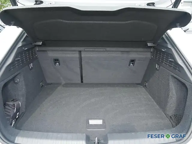 Audi S3 view 9
