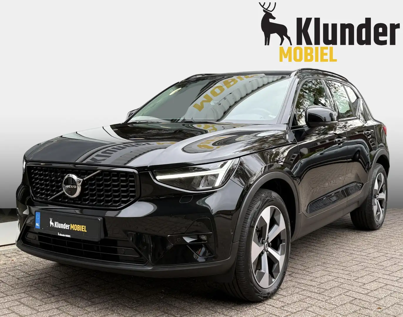 Volvo XC40 2.0 B4 Plus Dark |360°Camera|Leder|Memory| Noir - 1