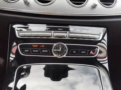 Annonce voiture d'occasion Mercedes-Benz E 350 - CARADIZE