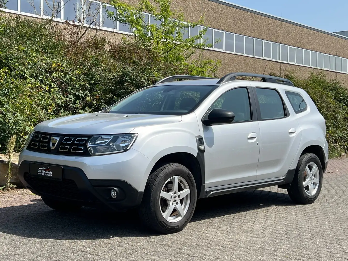 Dacia Duster II 1.2 TCe 125/1.HAND/NAV/TÜV-NEU Argent - 1