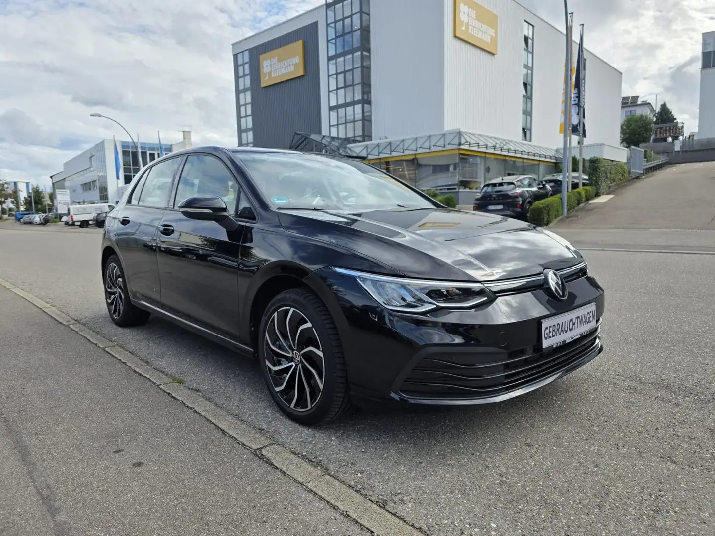 Volkswagen Golf VIII Lim. Life*1. Hand*AHK*Kamera Schwarz - 1