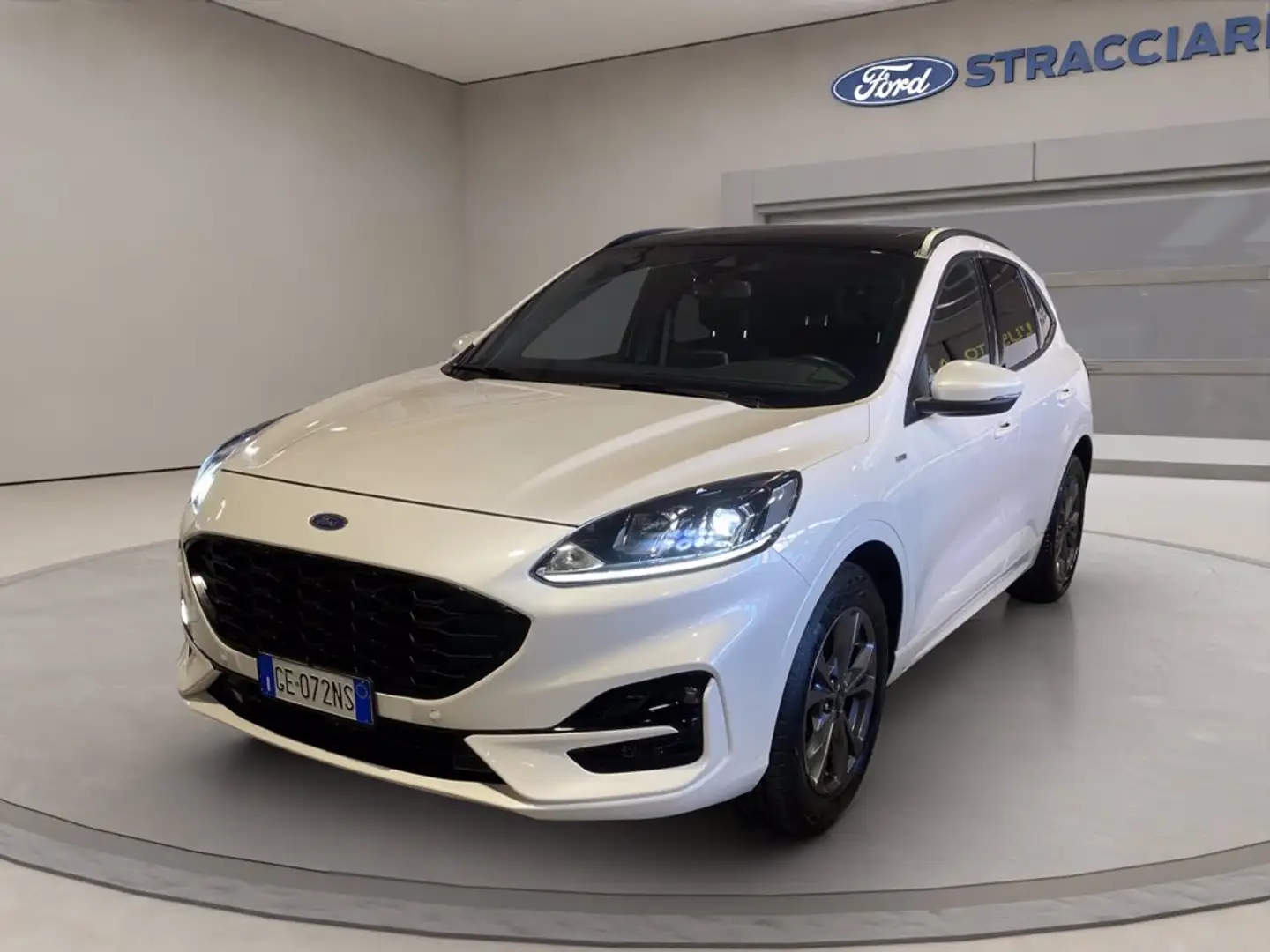 Ford Kuga 1.5 ecoboost ST-Line 2wd 150cv Wit - 1