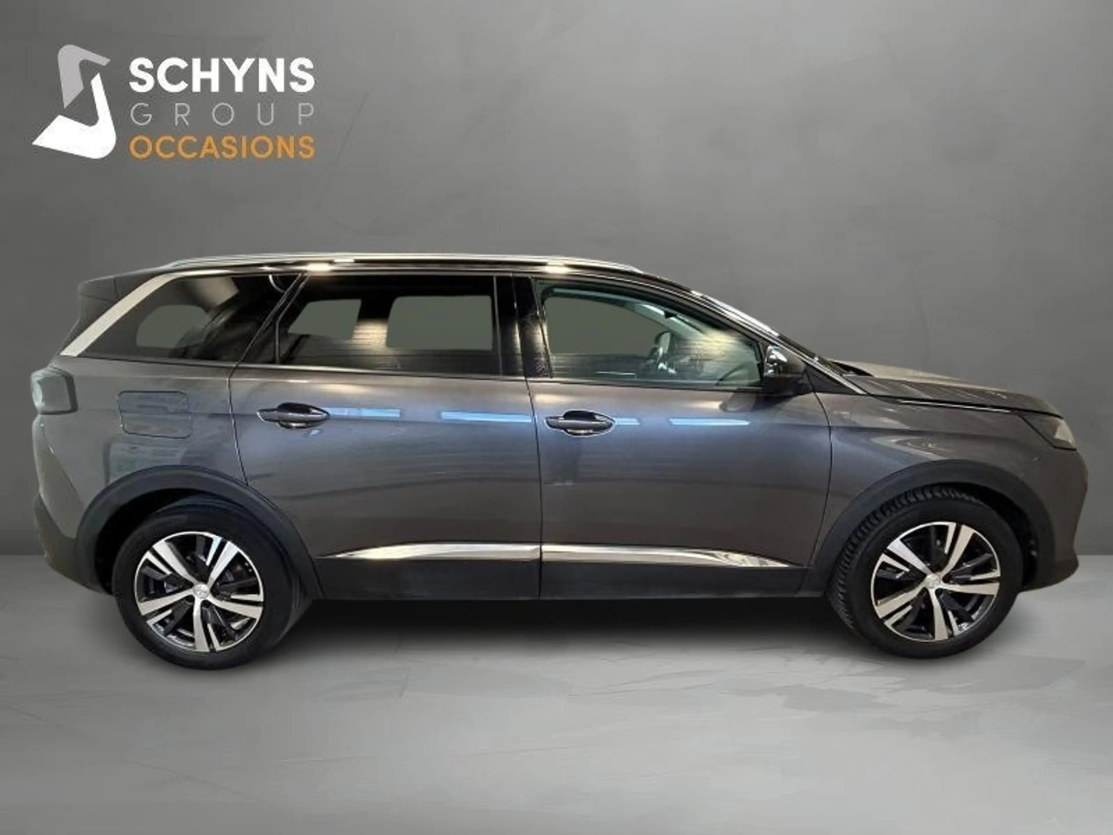 Peugeot 5008 II Roadtrip — photo 5