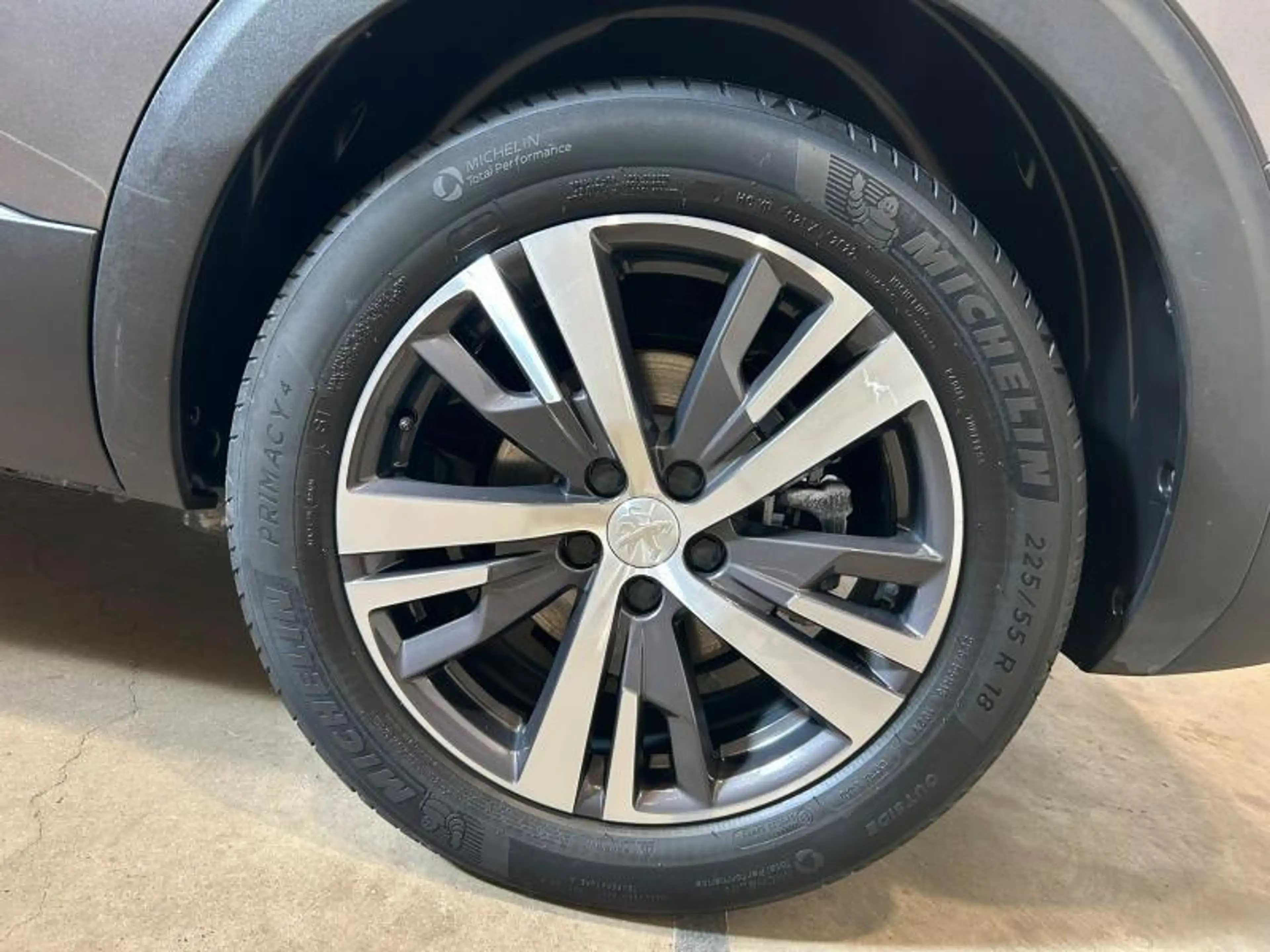 Peugeot 5008 II Roadtrip — photo 13