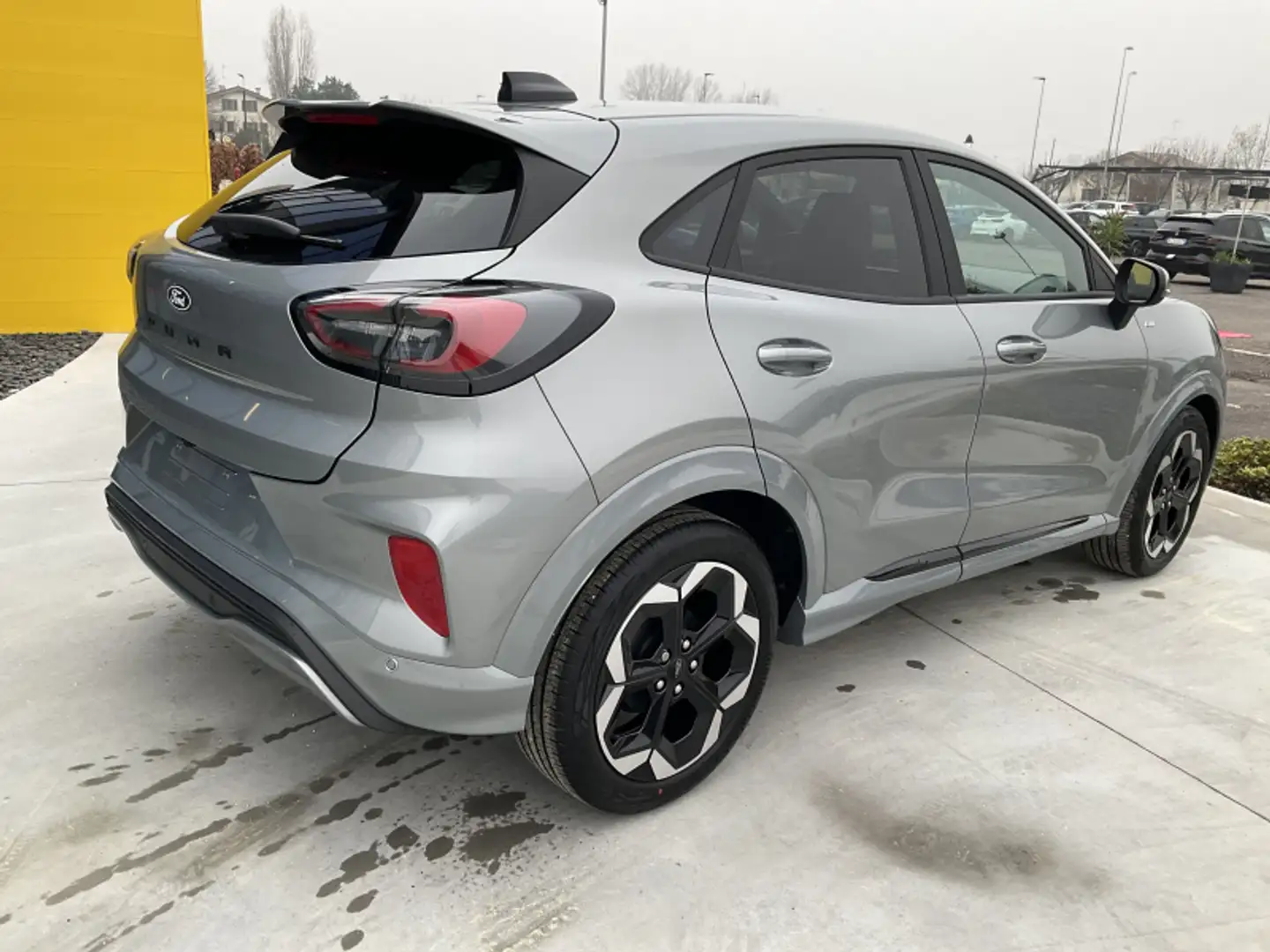 Ford Puma 1.0 EcoBoost Hybrid 125 CV S&S ST-Line X Argento - 2
