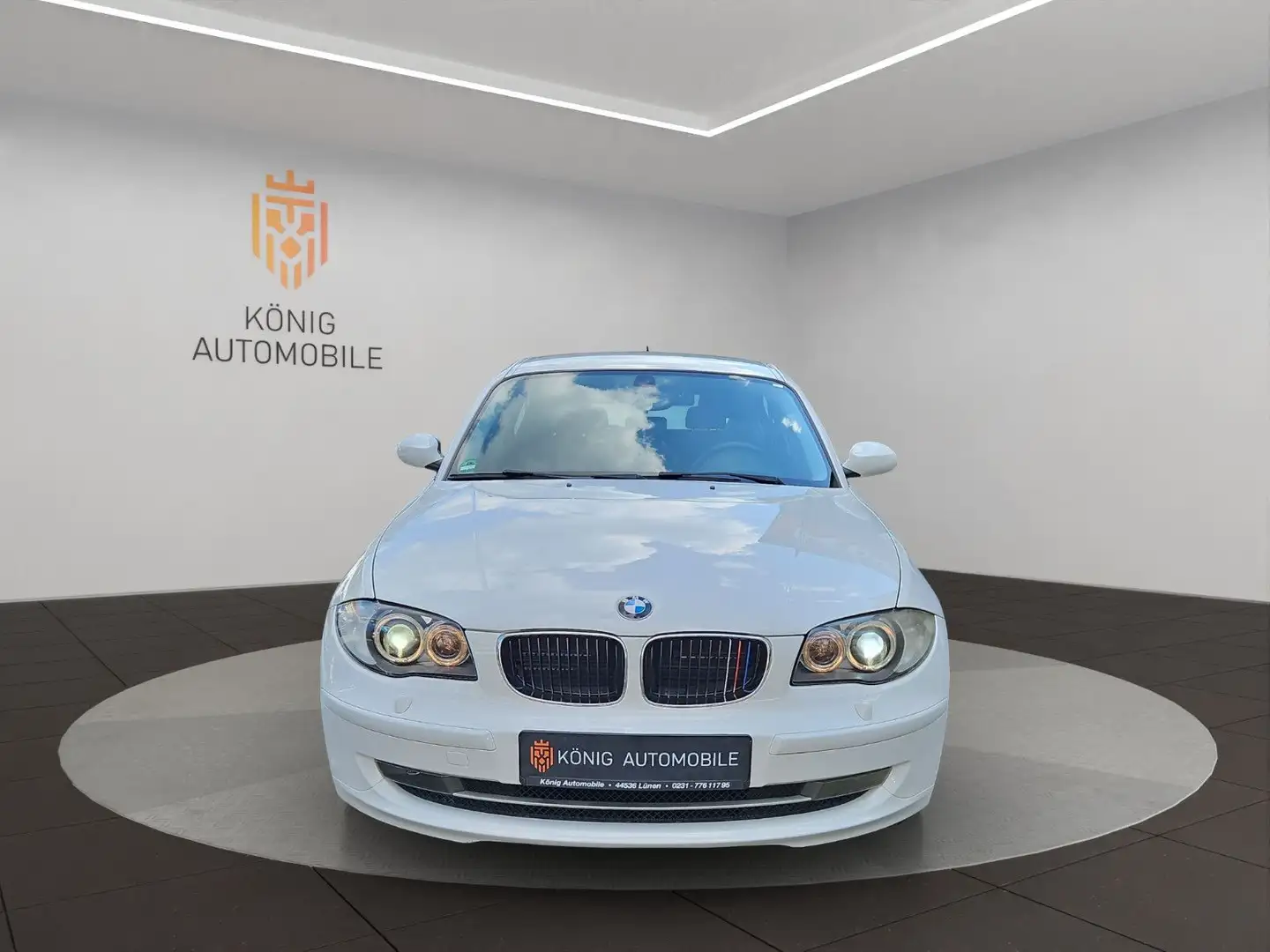 BMW 118 1 Lim. 118i/BI Xenonscheinwerfer / Scheckheft Blanc - 2