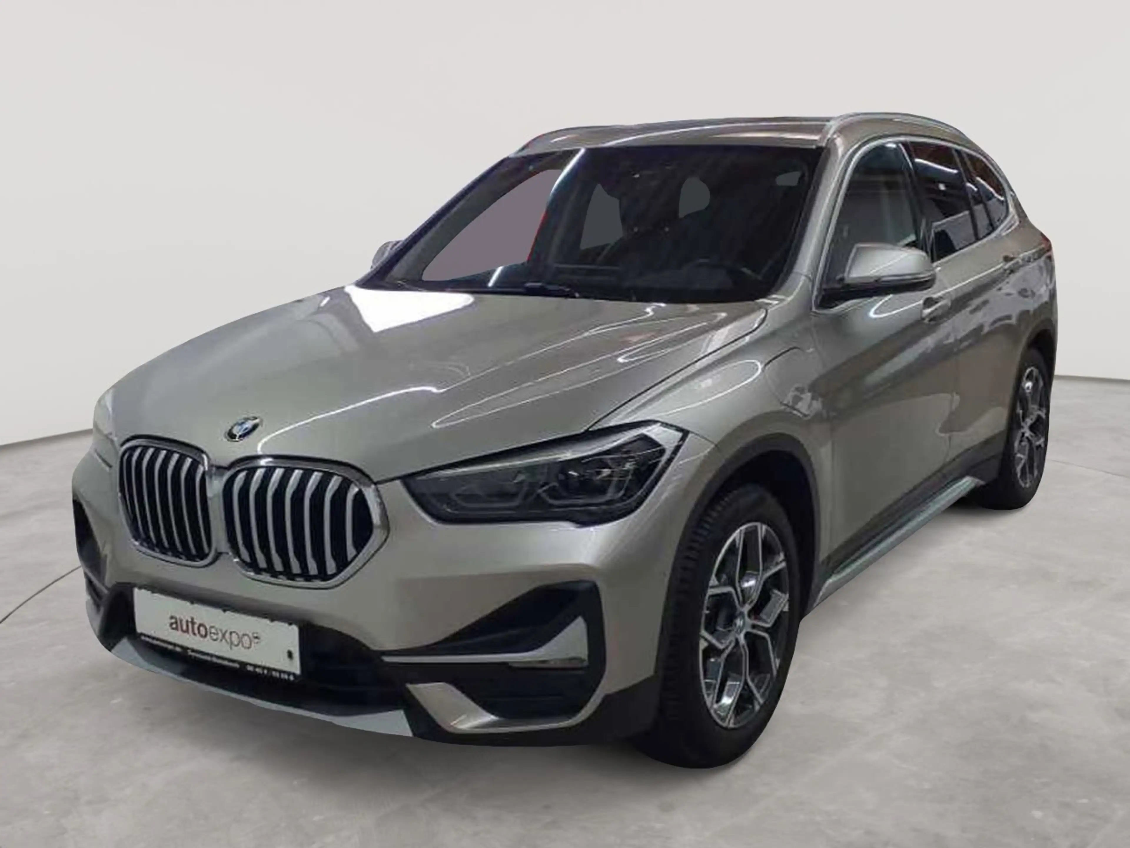 BMW X1 X1 xDrive25e xLine Navi Leder HuD — photo 2