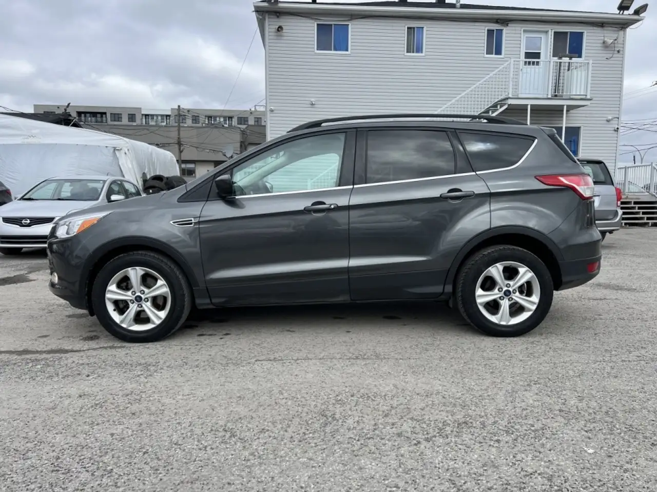Ford Escape снимка Ford Escape