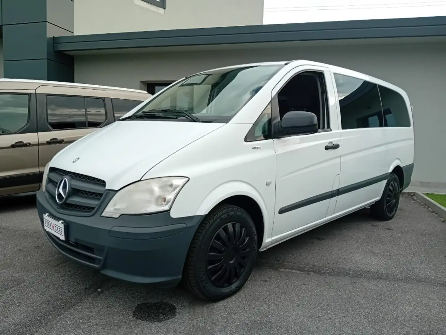 Mercedes-Benz Vito 2.2 110 CDI Long  VETTURA - 9 POSTI  - NO GARANZIA Blanc - 1