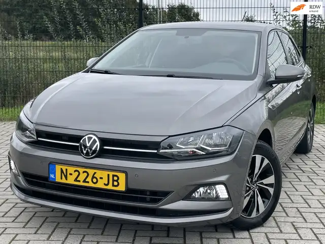 Volkswagen Polo 1.0 TSI Comfortline Business NAVI | CarPlay | Deal