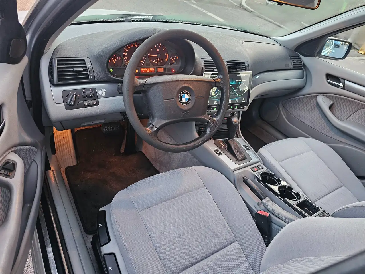 BMW 320 3er 320i Automatik TÜV bis 01.2028, foto 9