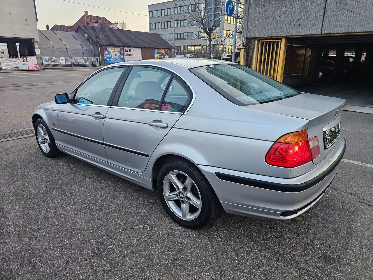 BMW 320 3er 320i Automatik TÜV bis 01.2028, foto 7
