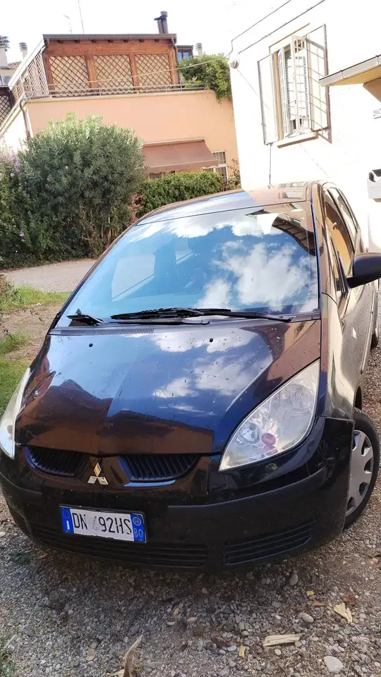 Mitsubishi Colt