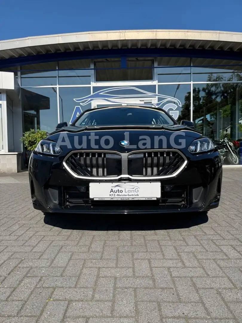 BMW 116 Baureihe1 Lim. Automatik NAVI KAMERA LED Schwarz - 2