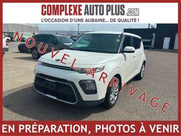 LX *Caméra,CarPlay,Banc chauffant,8 pneus